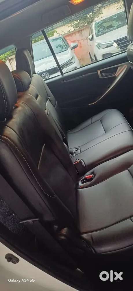 Toyota Innova Crysta Diesel 2021