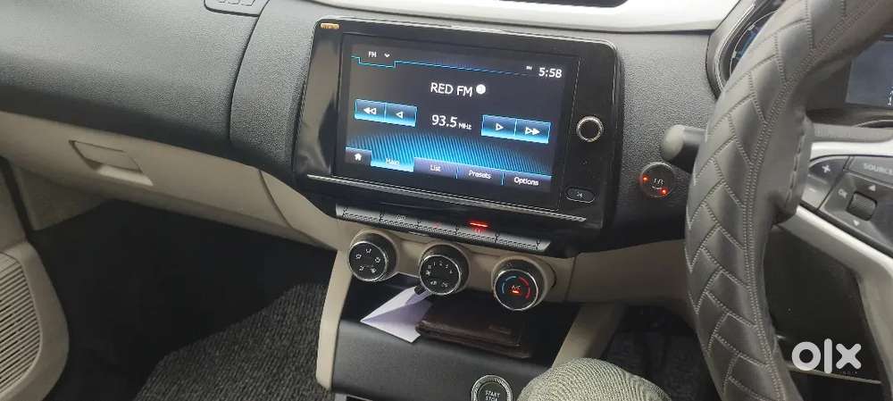 Renault Triber Rxz 2023
