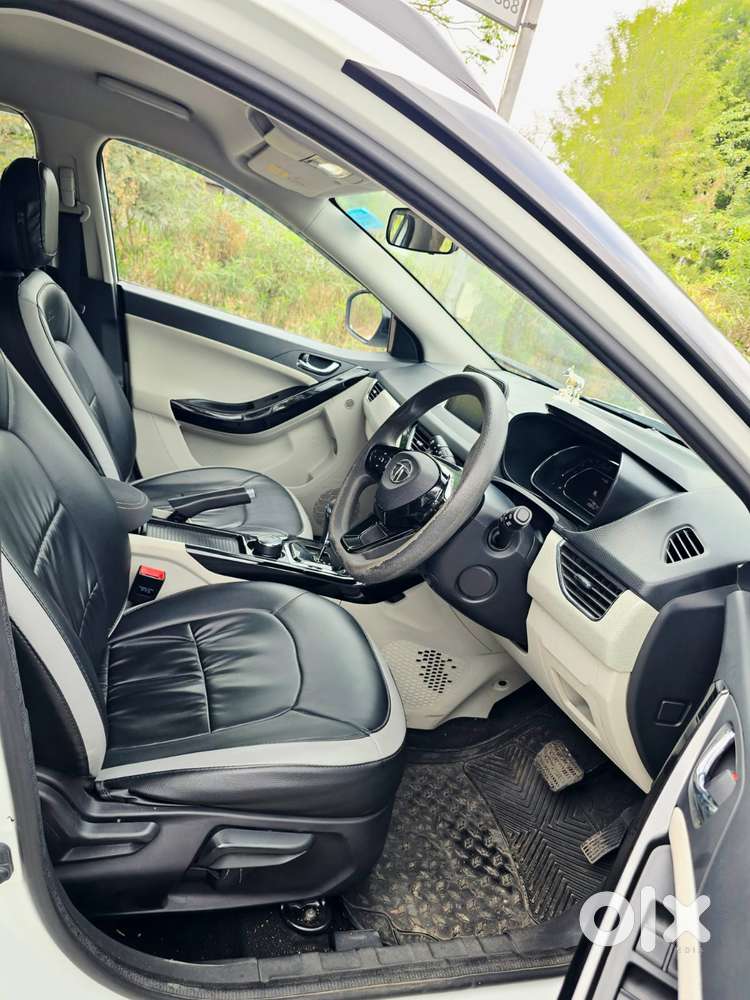 Tata Nexon 1.2 Revotron Xza Plus, 2022, Petrol