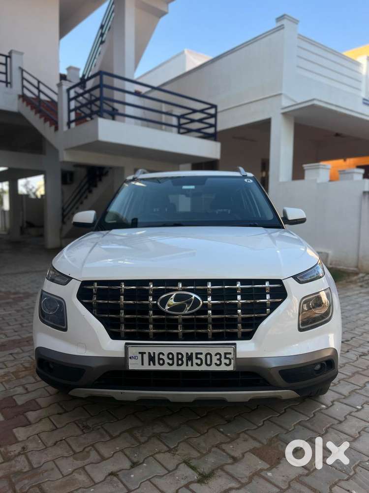Hyundai Venue S Turbo Dct, 2021, Petrol