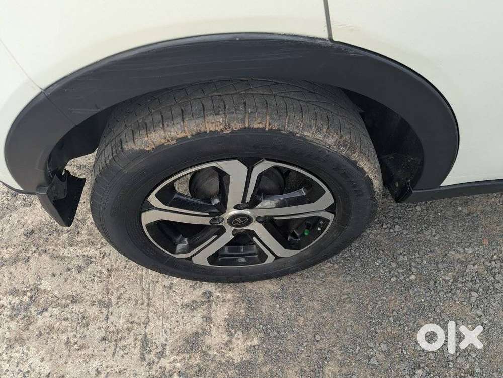 Tata Nexon 1.5 Revotorq Xz Plus (s), 2023, Diesel