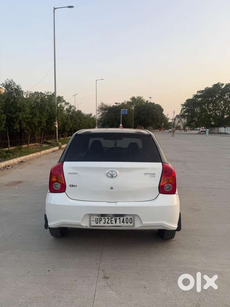 Toyota Etios Liva 2013 Diesel Well Maintained