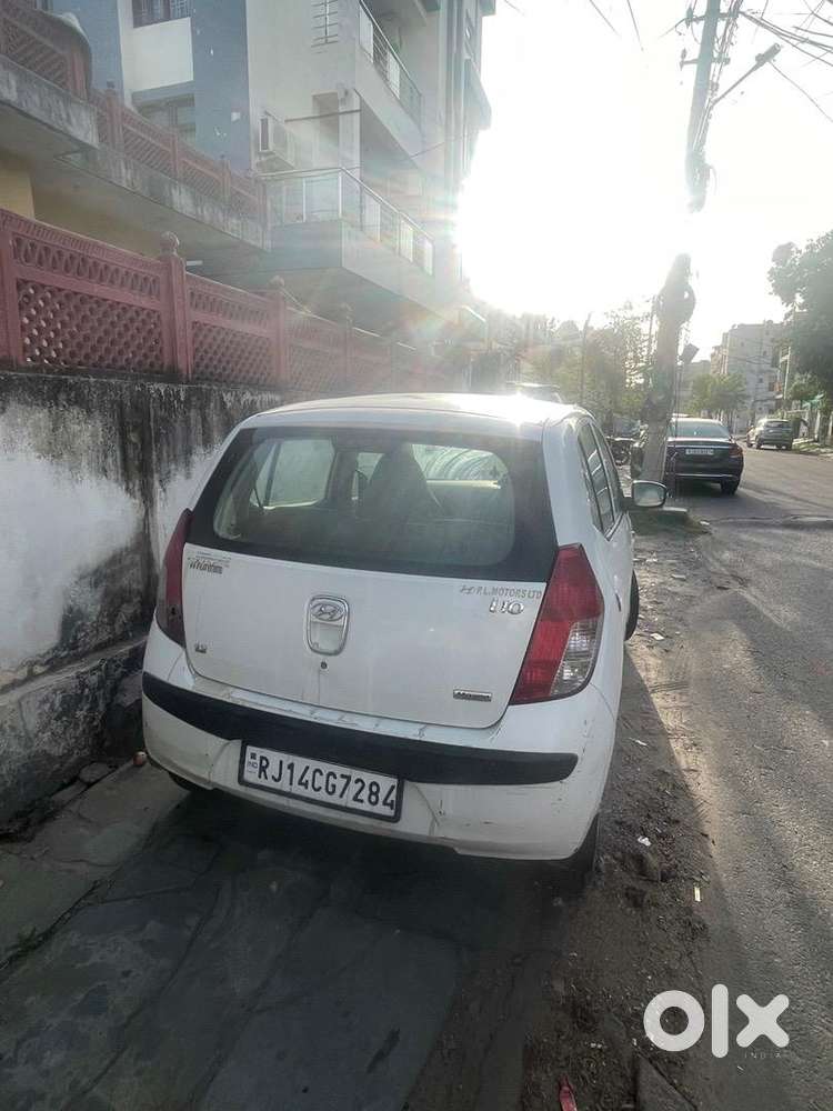 Hyundai Petrol Car 2009