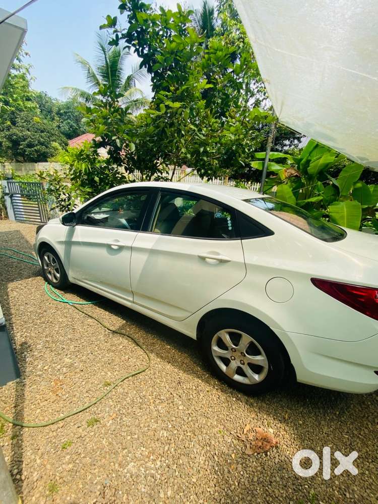 Hyundai Verna Fluidic 1.4 Vtvt Petrol  Renewed Registration, Test, Tax