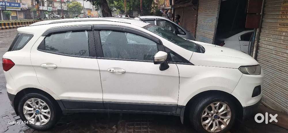 Ford Escort 2017 Diesel 70600 Km Driven