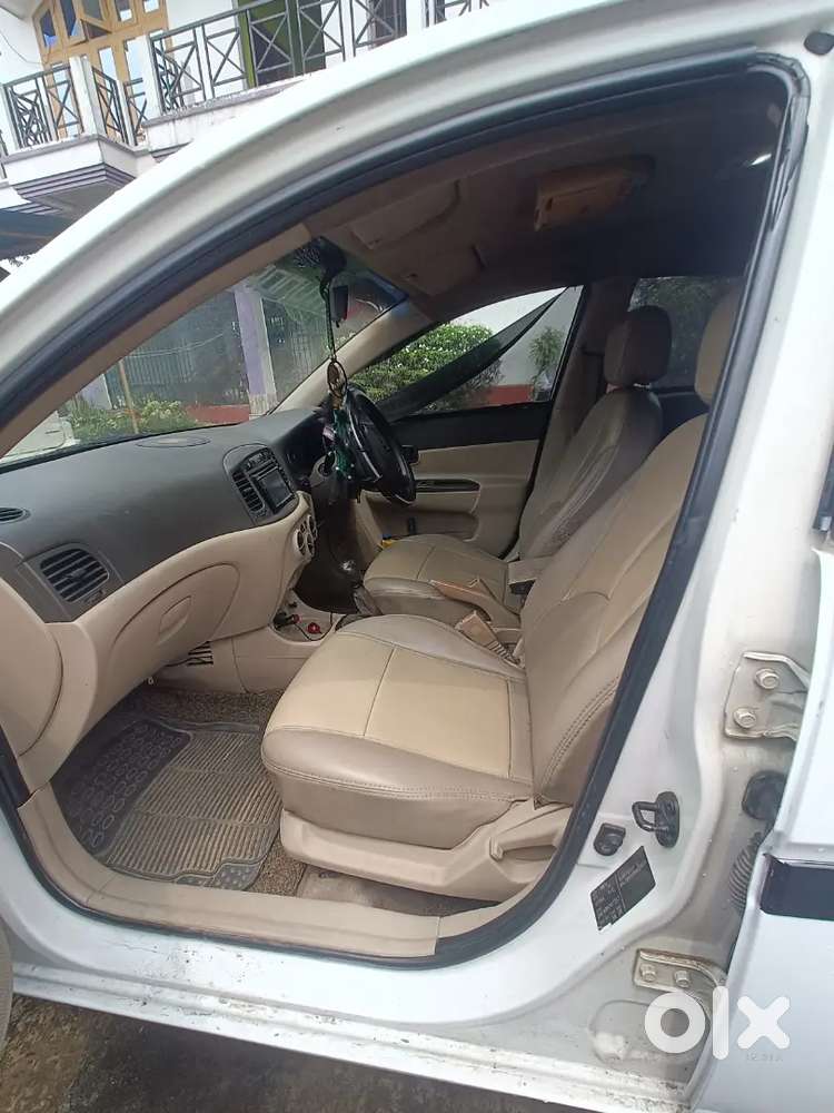 Hyundai Verna 2009 Diesel 107000 Km Driven