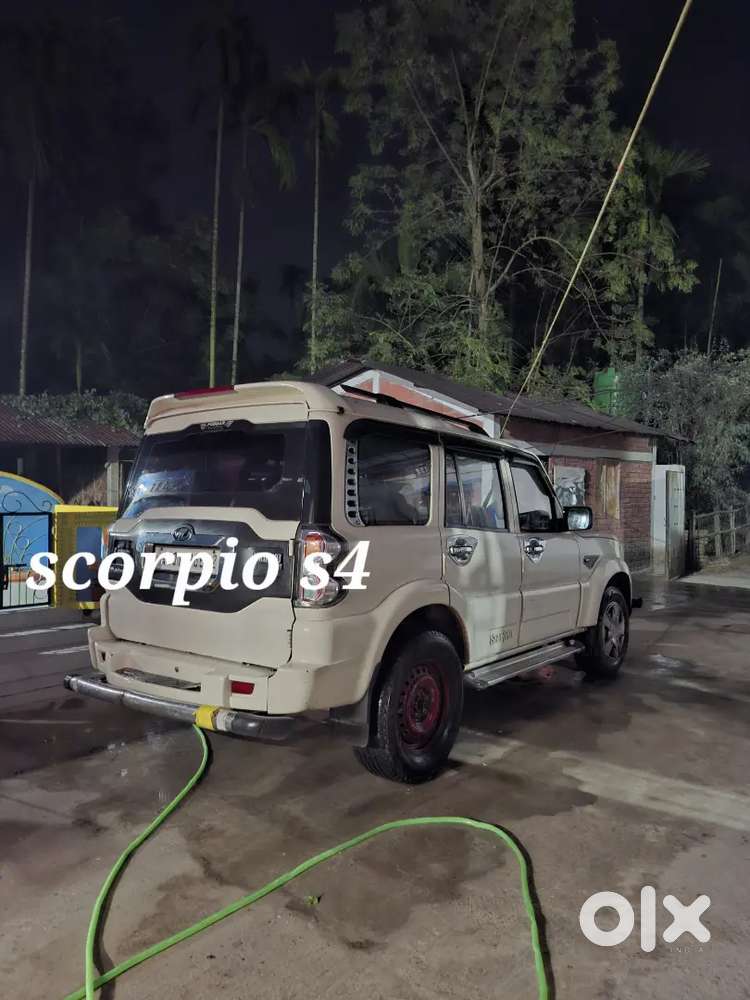 Mahindra Scorpio Classic 2015 Diesel 230000 Km Driven
