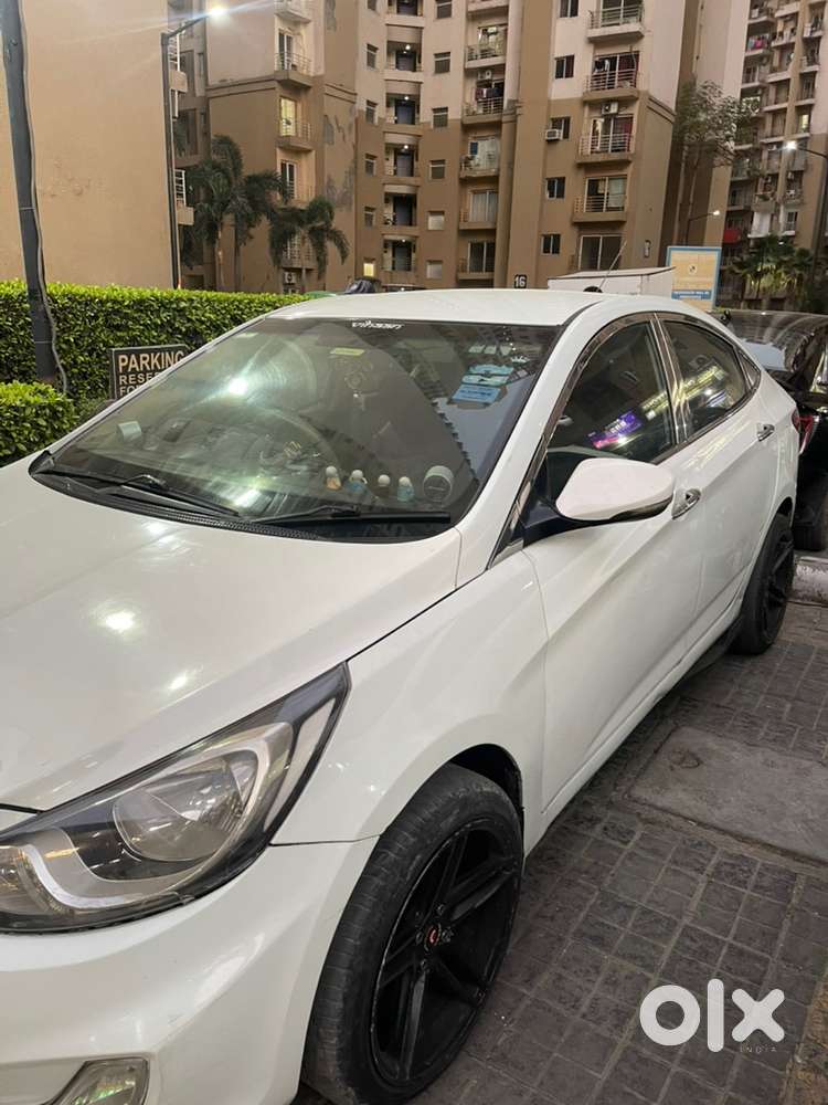 Hyundai Fluidic Verna 2011 Cng & Hybrids Well Maintained