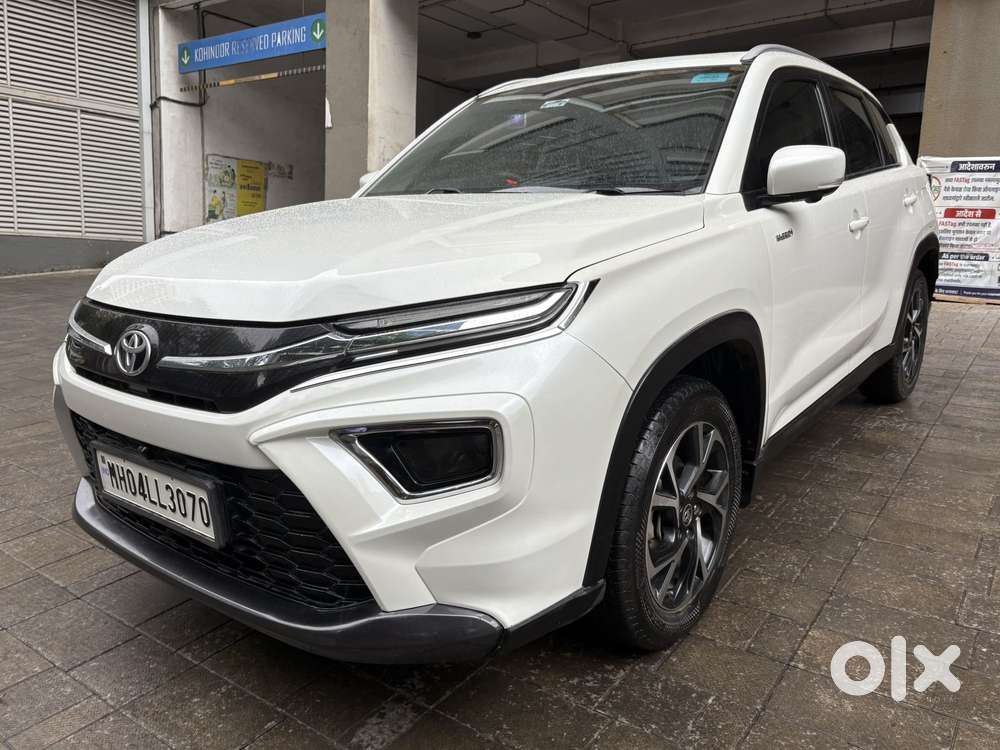 Toyota Urban Cruiser Hyryder 1.5 V Hybrid, 2023, Cng & Hybrids