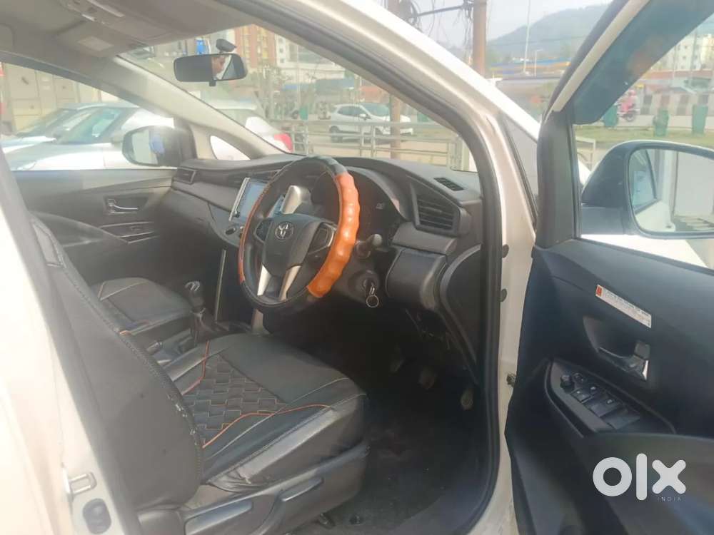 Toyota Innova Crysta [ ] 2.4 Gx At 7 Str, 2023, Diesel