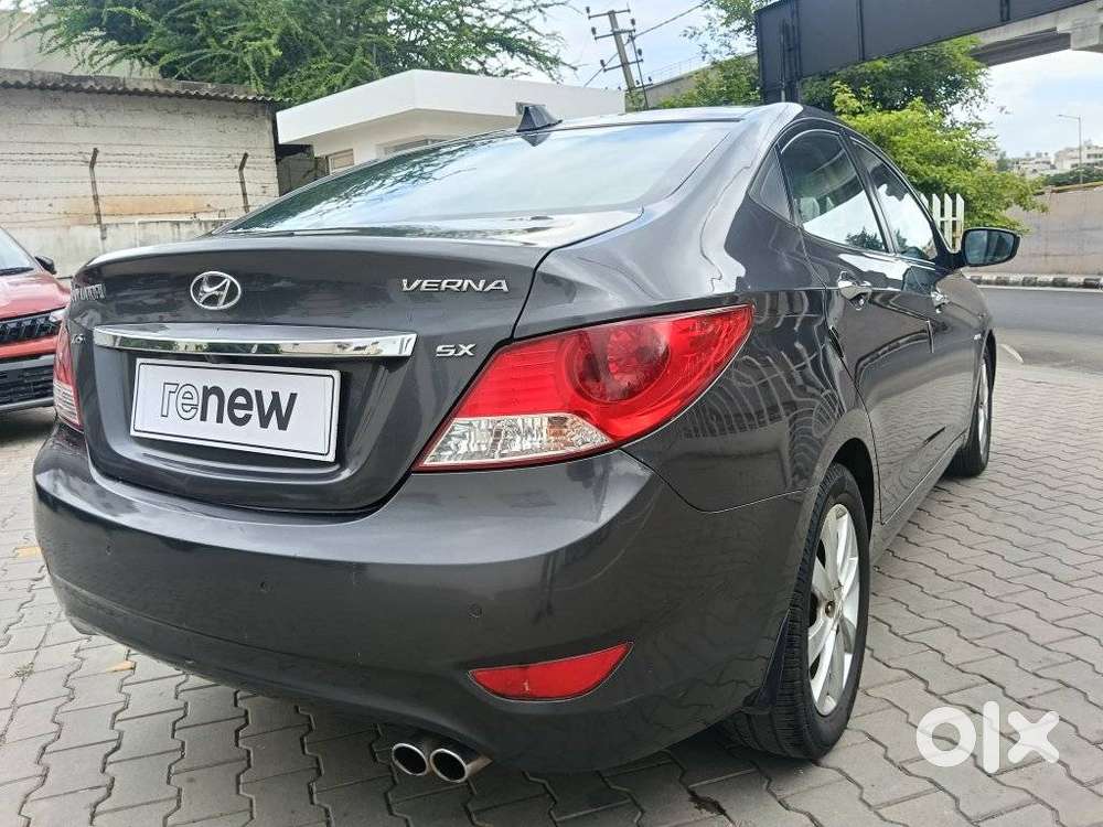 Hyundai Verna 1.6 Vtvt Sx, 2012, Petrol