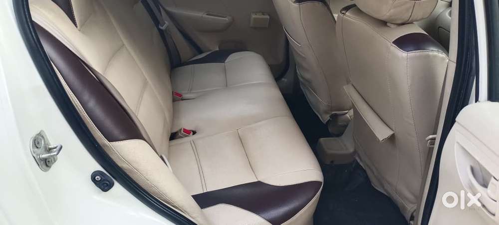 Maruti Suzuki Swift Dzire Tour Ldi, 2013, Diesel