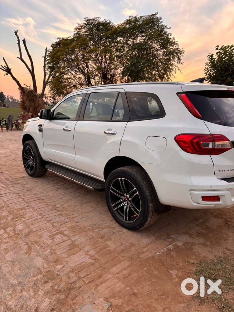 Ford Endeavour 2019 Diesel 152000 Km Driven