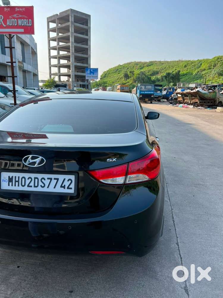 Hyundai Elantra Petrol 2014
