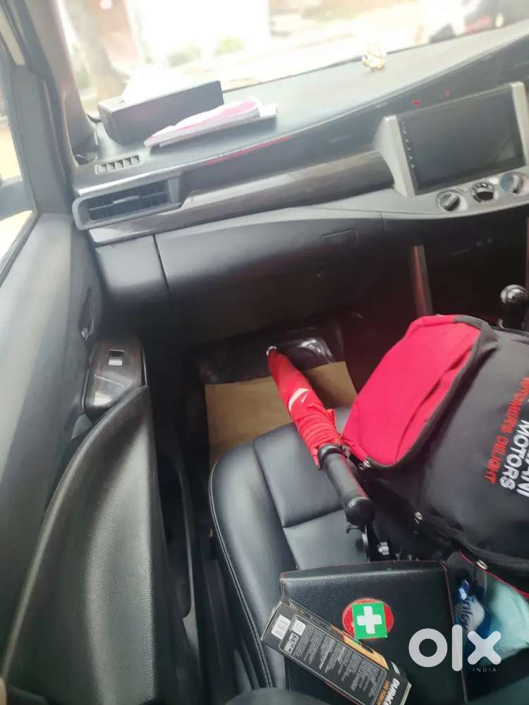 Toyota Innova Crysta 2019