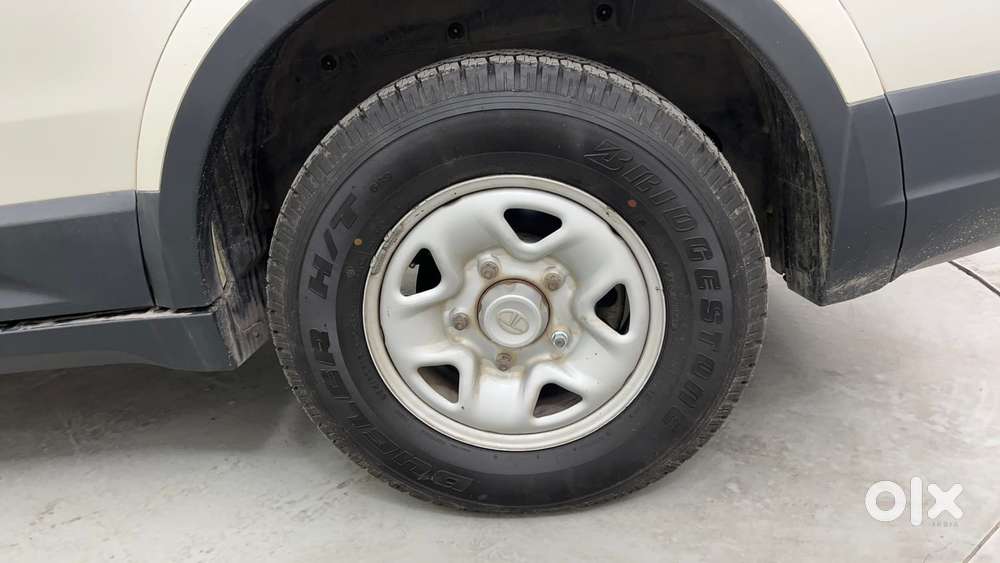 Tata Hexa 2.2 Xe 4x2 7 Str, 2018, Diesel