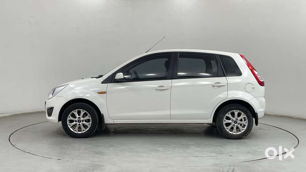 Ford Figo 1.2 Duratec Petrol Titanium, 2014, Petrol