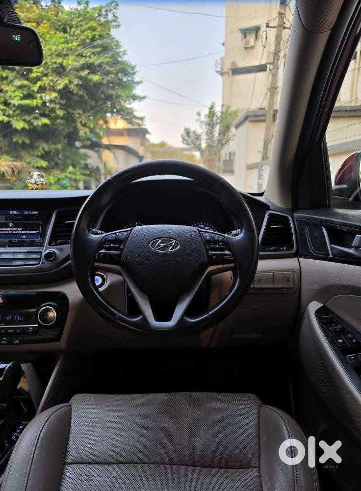 Hyundai Tucson 2.0 Signature 4wd Diesel At Dual Tone, 2017, Diesel