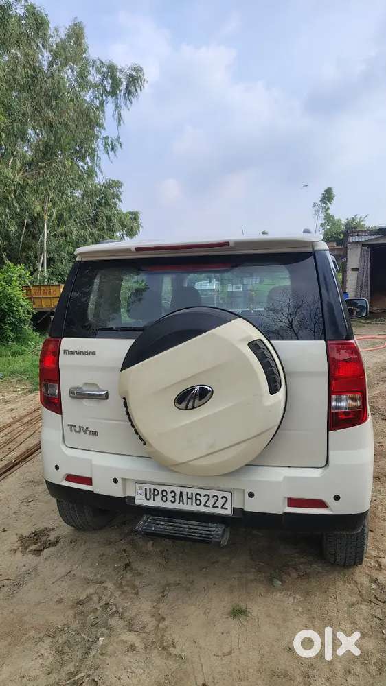 Mahindra Tuv 300 2016 Variant