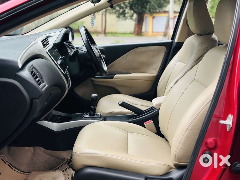 Honda City I-vtec V, 2019, Petrol