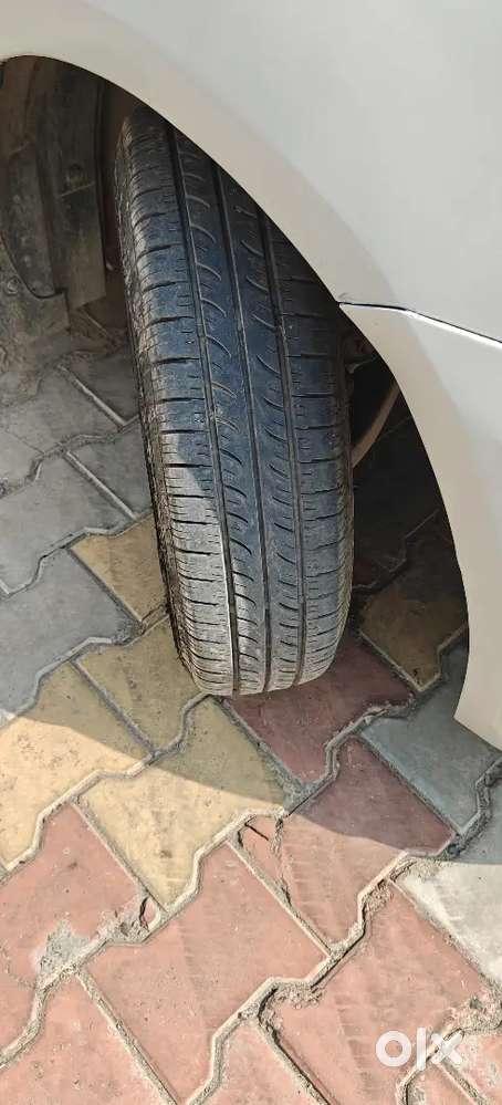 Maruti Suzuki Dzire 2015 Cng & Hybrids 80000 Km Driven