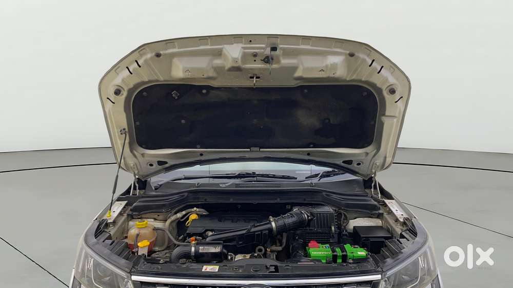 Mahindra Xuv300 W8 Option, 2020, Petrol