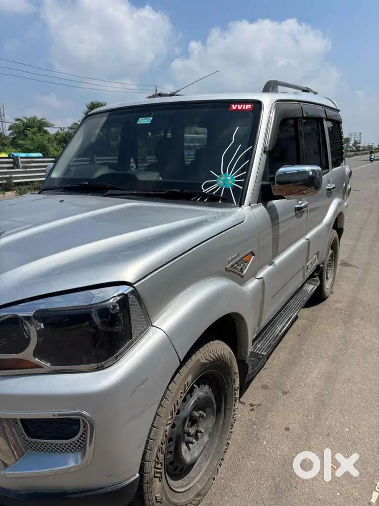 Mahindra Scorpio 2016 2nd Owner