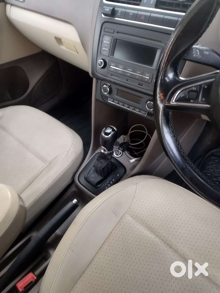 Skoda Rapid 1.5 Tdi At Ambition With Alloy Wheel, 2015, Diesel