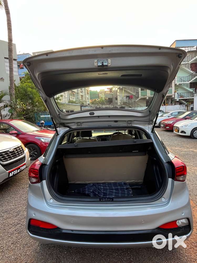 Hyundai I20 Sportz 1.2 Bs-iv, 2019, Petrol