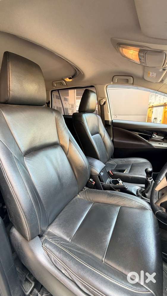 Toyota Innova Crysta 2017