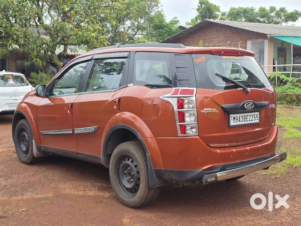 Mahindra Xuv500 W6 2016