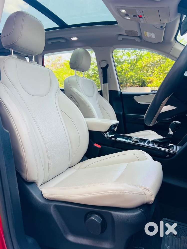 Mahindra Xuv700, 2021, Petrol