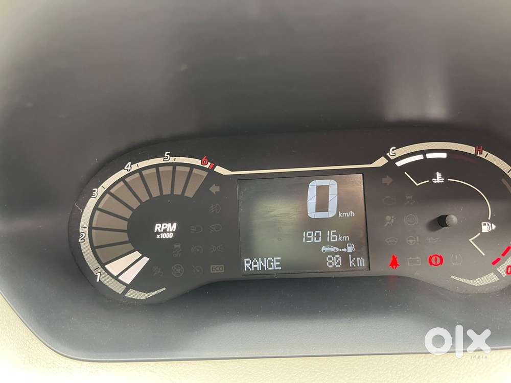 Nissan Magnite 1.0 Xe, 2022, Petrol