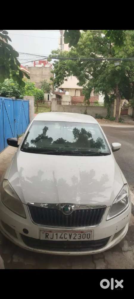 Skoda Rapid 1.0 Tsi 2013