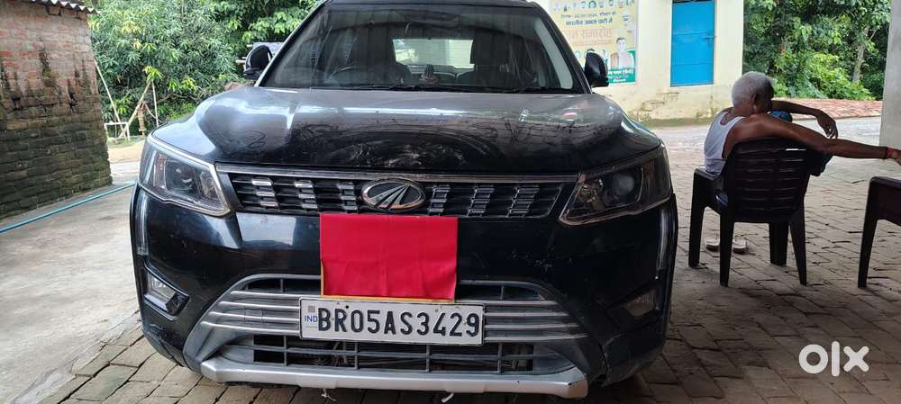 Mahindra Xuv300 W8, 2021, Petrol