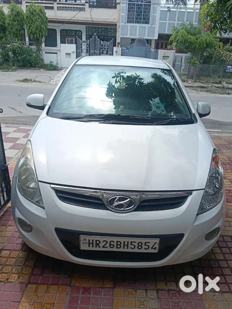 Hyundai I20 Asta 2011 Manual
