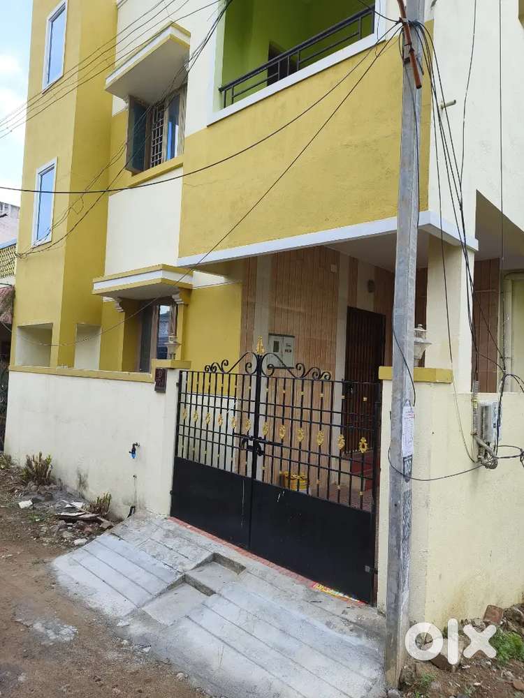 Individual house for sale ready to move For Sale Houses & Apartments