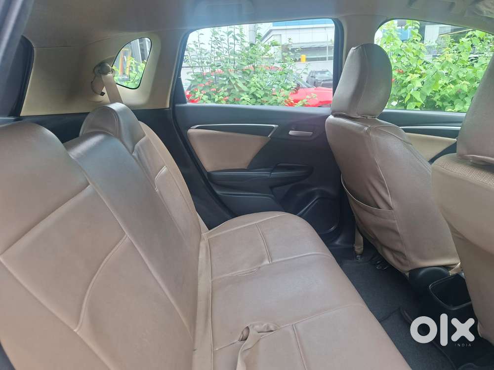Honda Jazz V Mt Privilege, 2016, Petrol