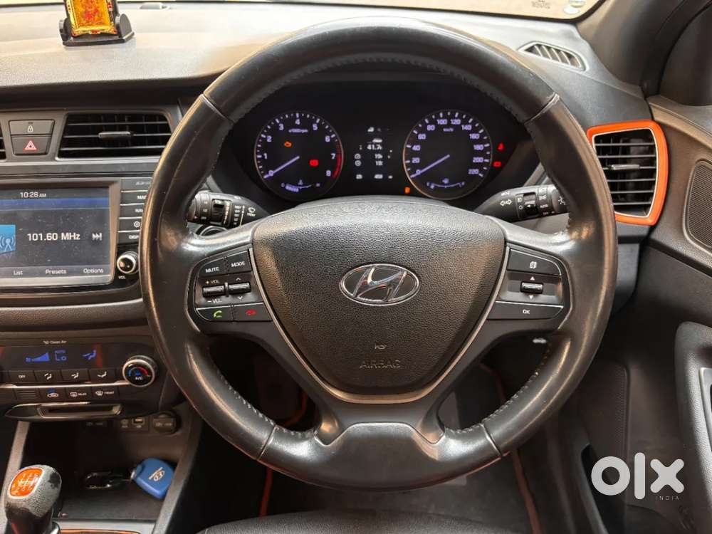 Hyundai I20 Sportz 1.2 Mt, 2022, Petrol