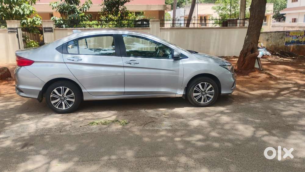 Honda City V Mt Exclusive, 2022, Petrol