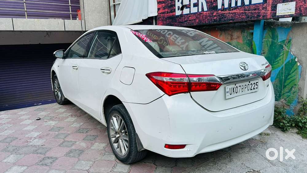 Toyota Corolla Altis 2016
