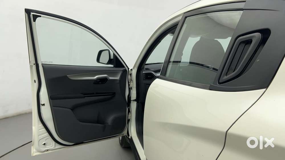 Mahindra Kuv100 Nxt 1.2 K6 Plus Petrol 6 Str, 2018, Petrol