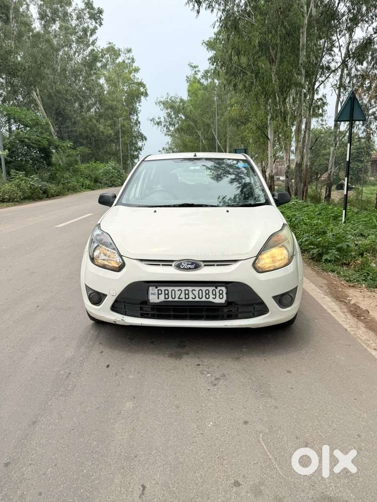 Ford Figo 2011 Petrol