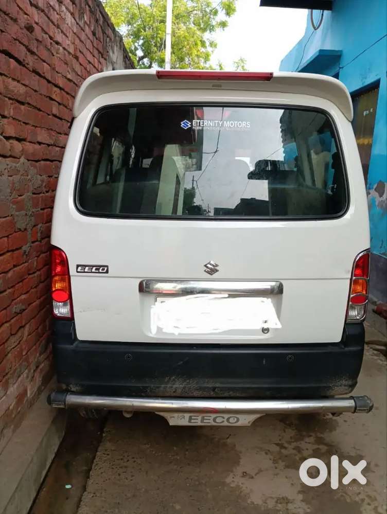 Maruti Suzuki Eeco 2022 Variant Smiles