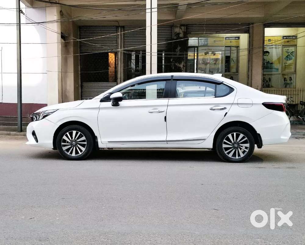Honda City Vx Petrol Mt, 2023, Petrol