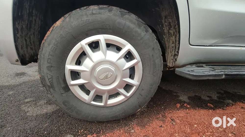Mahindra Tuv 300 2016