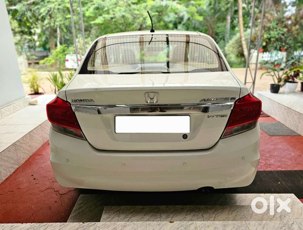 2015 Honda Amaze Vx Automatic Single Owner