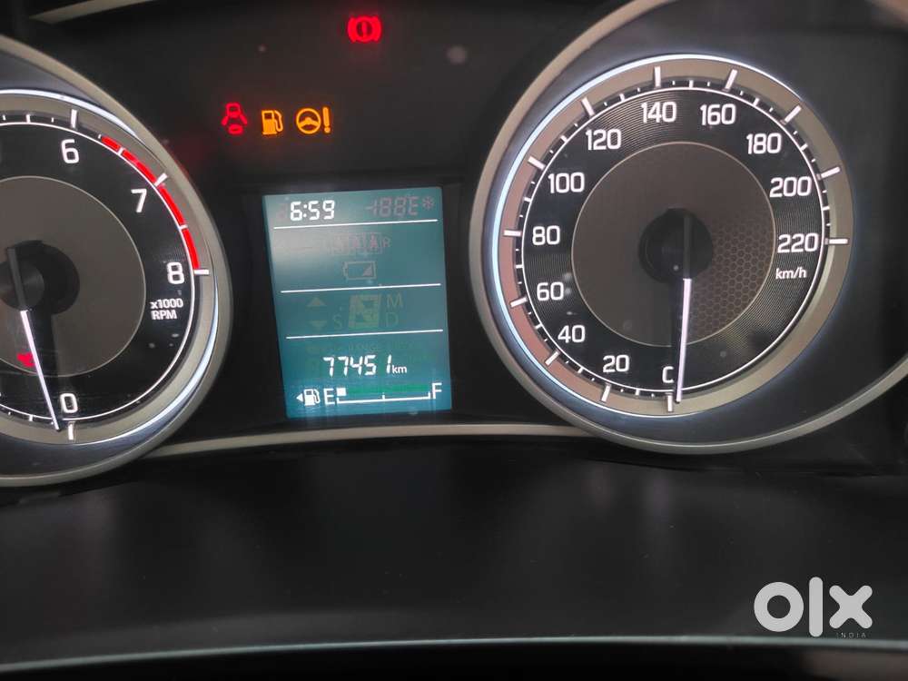 Maruti Suzuki Dzire 1.2 Vxi, 2019, Petrol