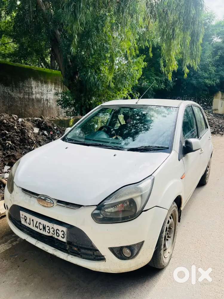 Ford Figo Diesel Titanium 2011