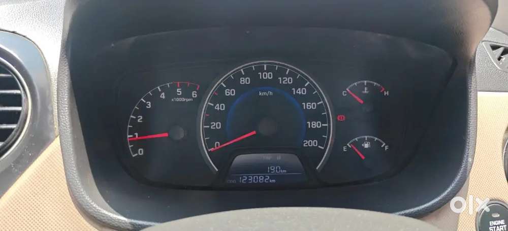 Hyundai Grand I10 2013 Diesel 123082 Km Driven